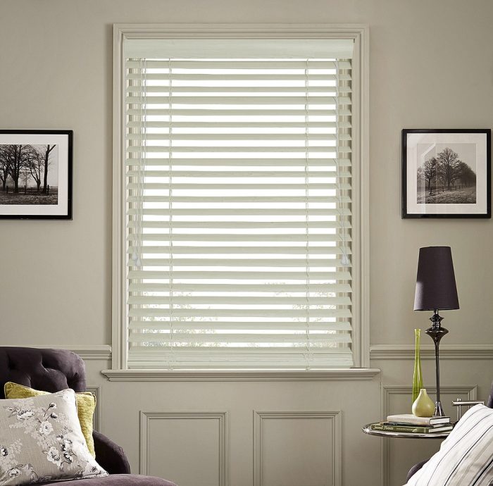 25mm Venetians Alu plain Blinds 600x600